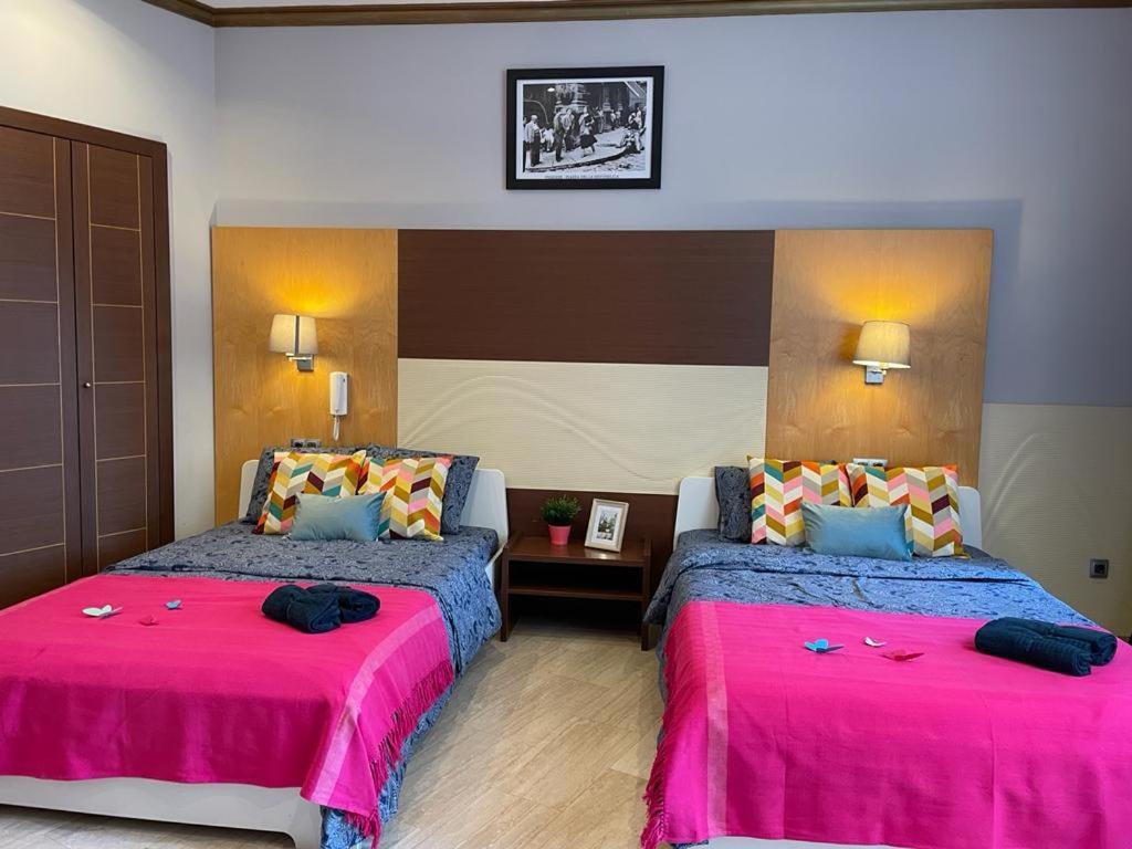 By La Rambla Rooms Barcelona Eksteriør billede