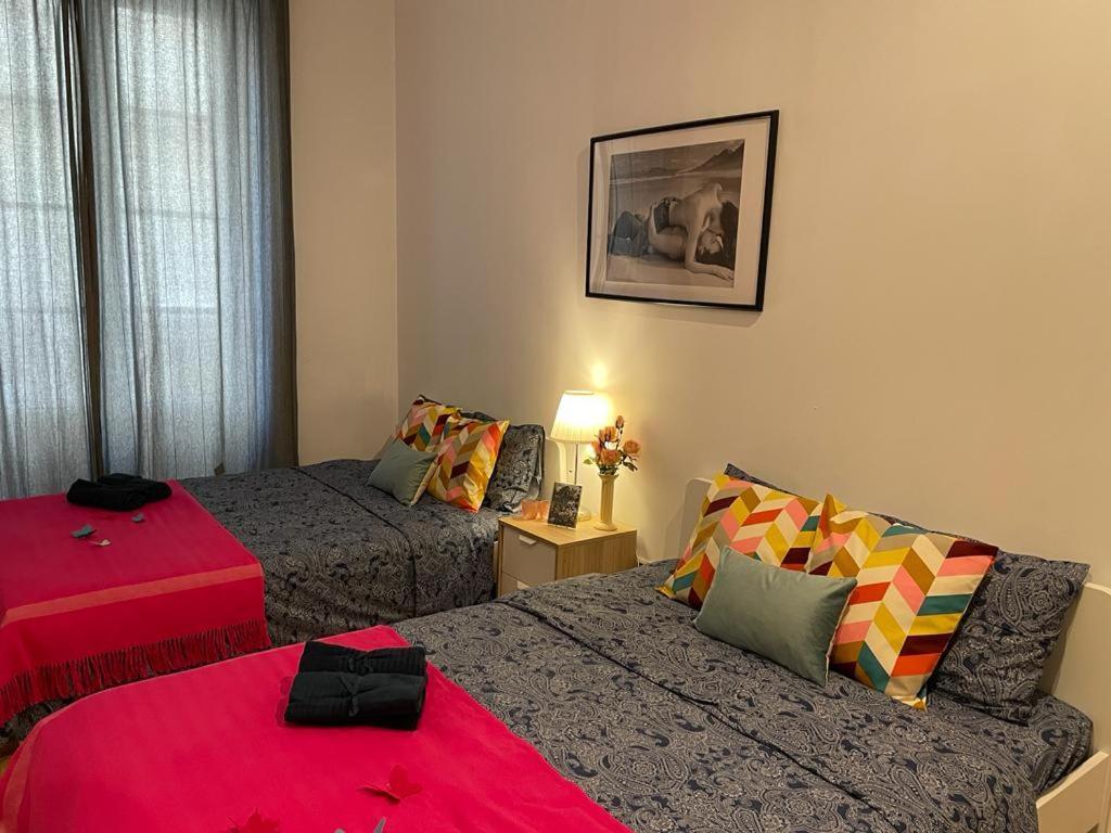 By La Rambla Rooms Barcelona Eksteriør billede