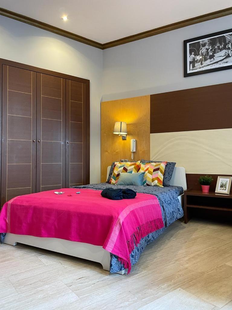 By La Rambla Rooms Barcelona Eksteriør billede
