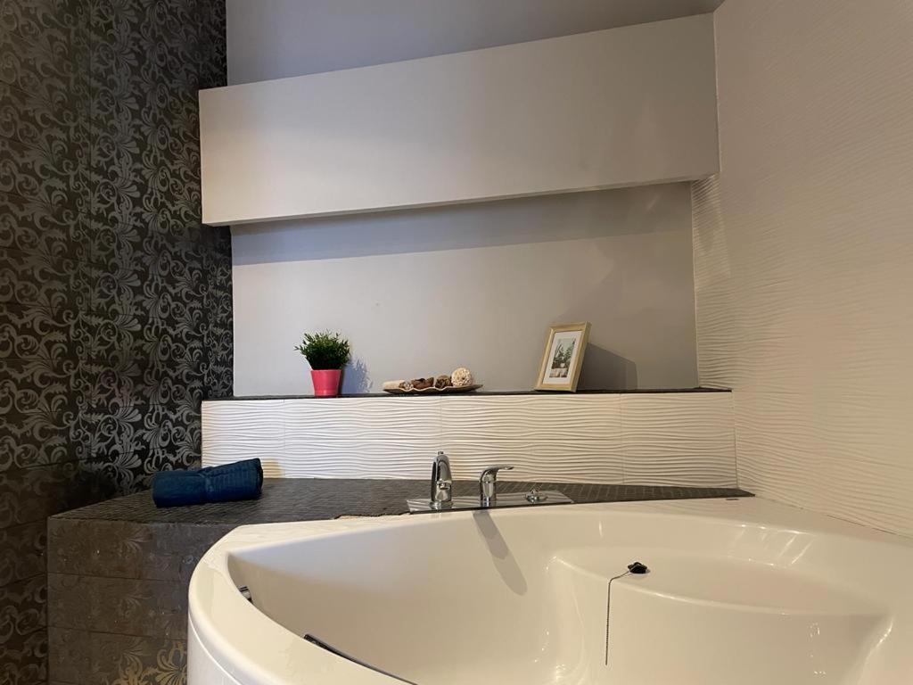 By La Rambla Rooms Barcelona Eksteriør billede