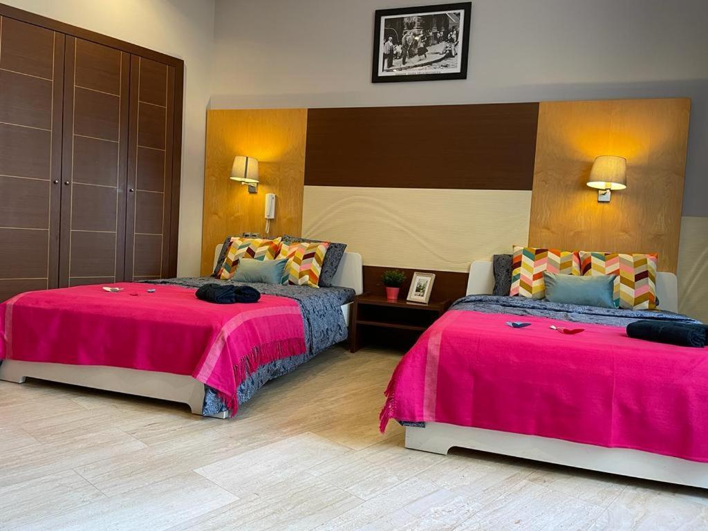 By La Rambla Rooms Barcelona Eksteriør billede