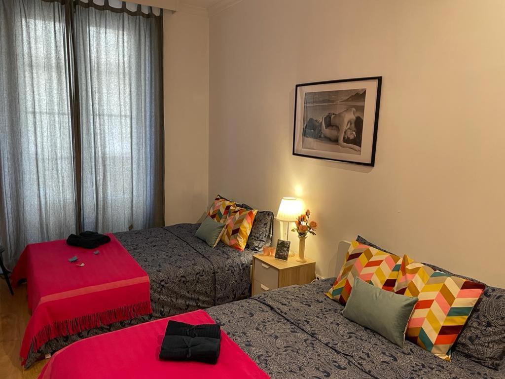 By La Rambla Rooms Barcelona Eksteriør billede